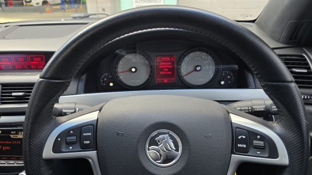 2009 Holden COMMODORE - Image 10