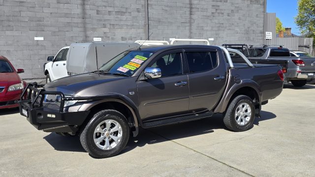 2013 MITSUBISHI TRITON - Image 5