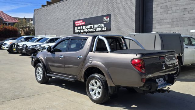 2013 MITSUBISHI TRITON