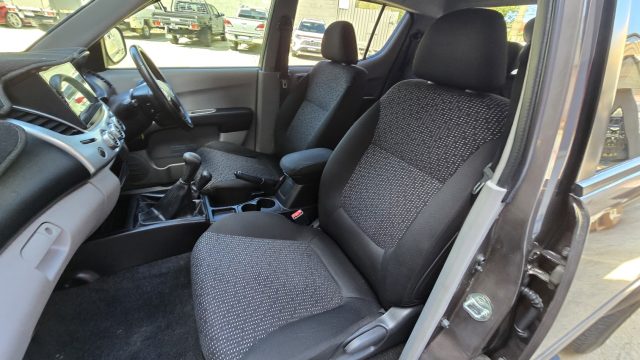 2013 MITSUBISHI TRITON - Image 14