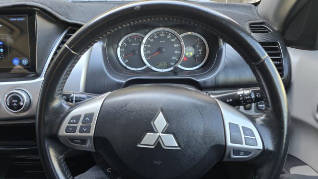 2013 MITSUBISHI TRITON - Image 17