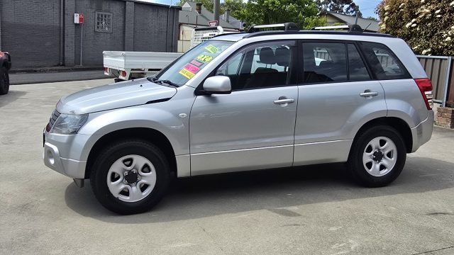 2012 SUZUKI GRAND VITARA - Image 10