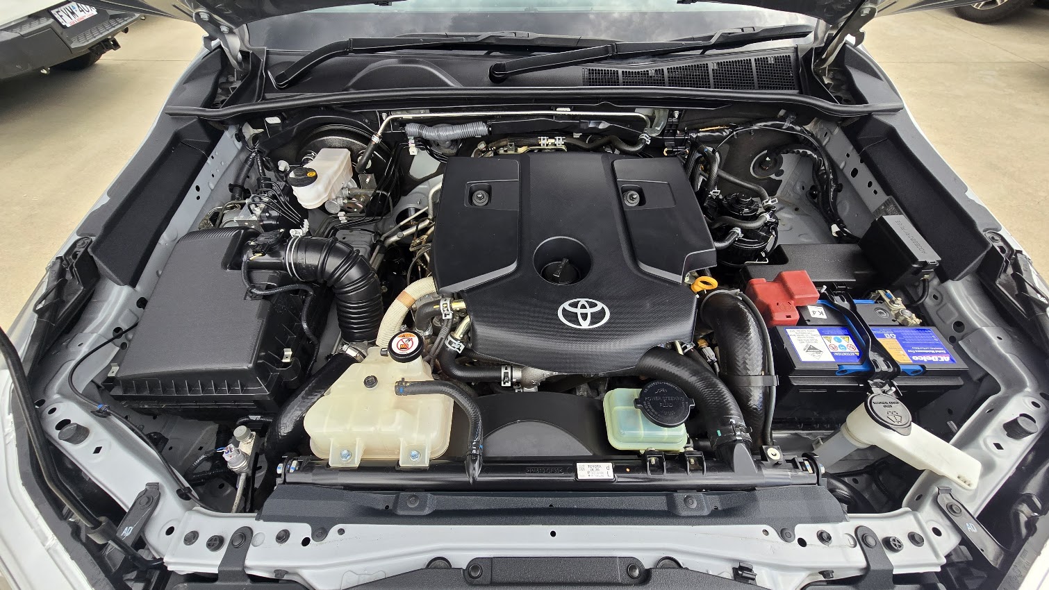 2020 Toyota Hilux - Image 21