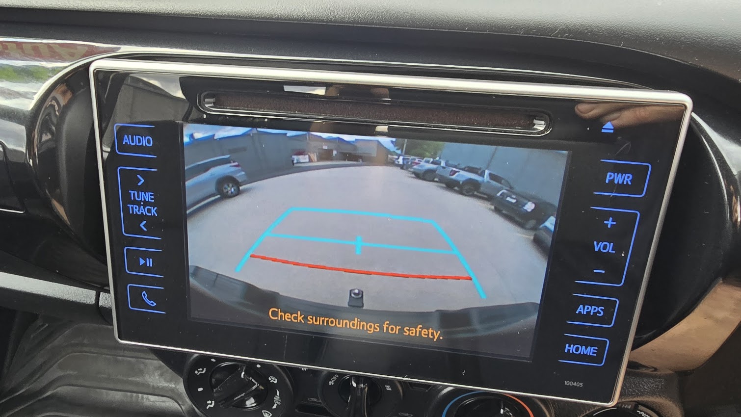 2020 Toyota Hilux - Image 23