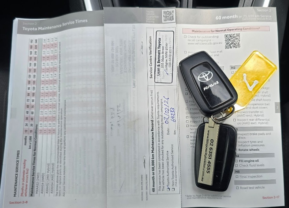 2023 Toyota Rav4 Hybrid - Image 27