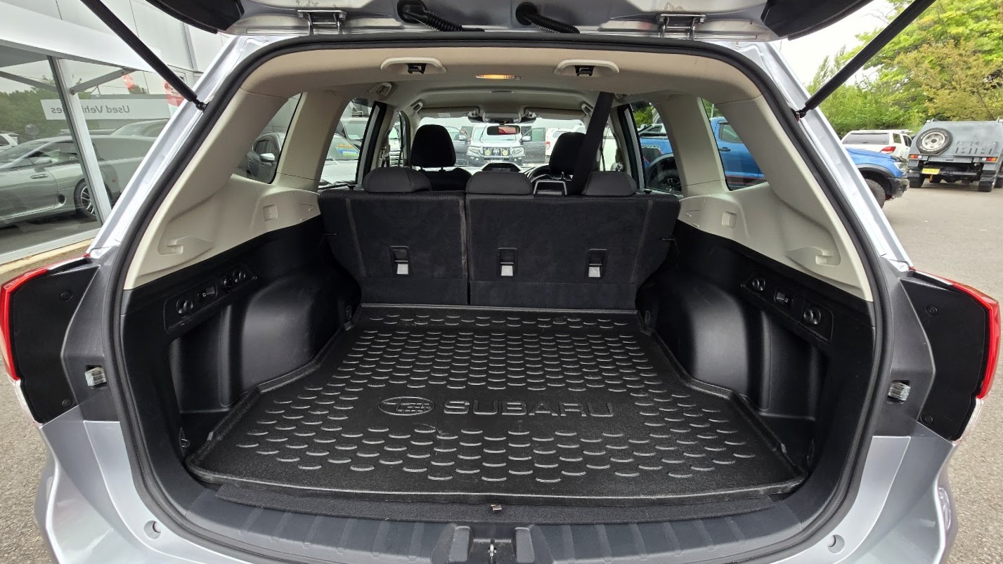 2023 SUBARU FORESTER - Image 15