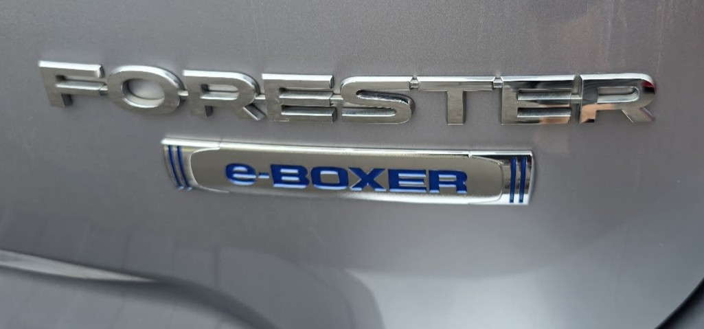 2023 SUBARU FORESTER - Image 19