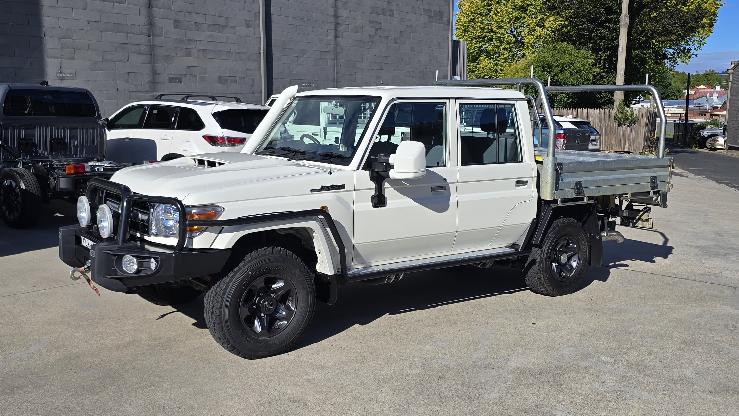 2022 Toyota LandCruiser Military - Image 5