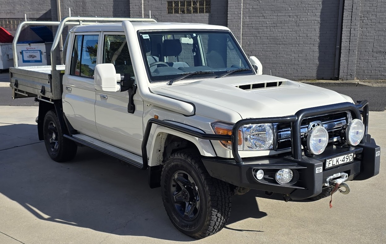 2022 Toyota LandCruiser Military - Image 8