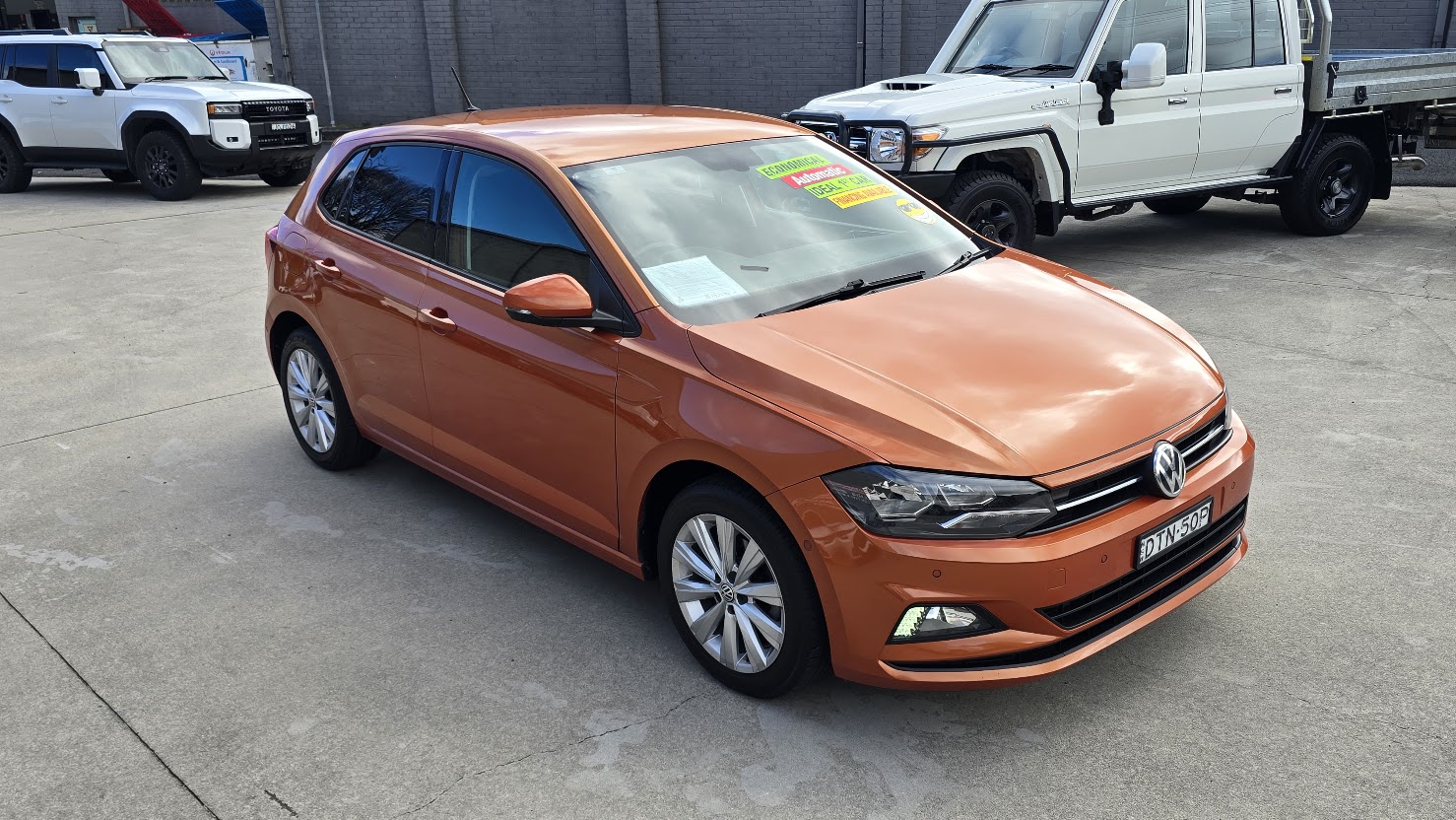 2018 VOLKSWAGEN POLO - Image 12