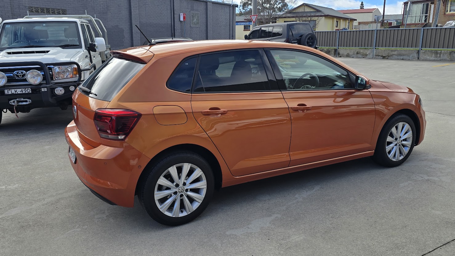 2018 VOLKSWAGEN POLO - Image 3