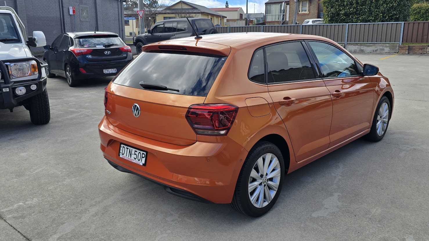 2018 VOLKSWAGEN POLO - Image 15
