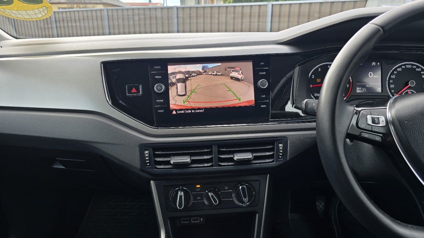 2018 VOLKSWAGEN POLO - Image 22