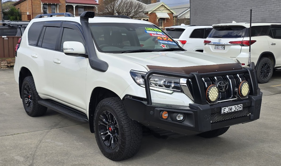 2021 Toyota Prado - Image 3