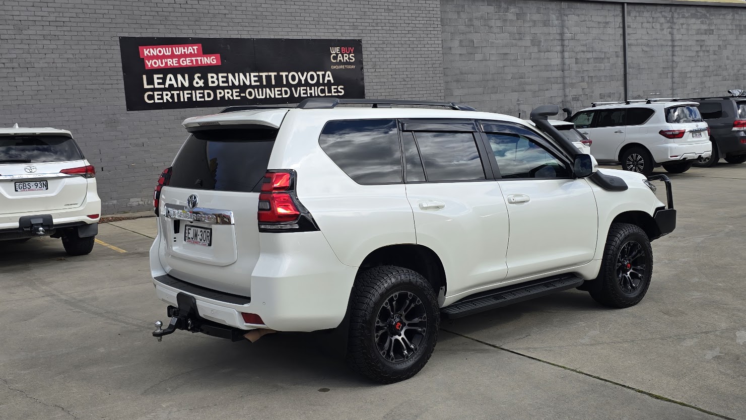 2021 Toyota Prado - Image 13