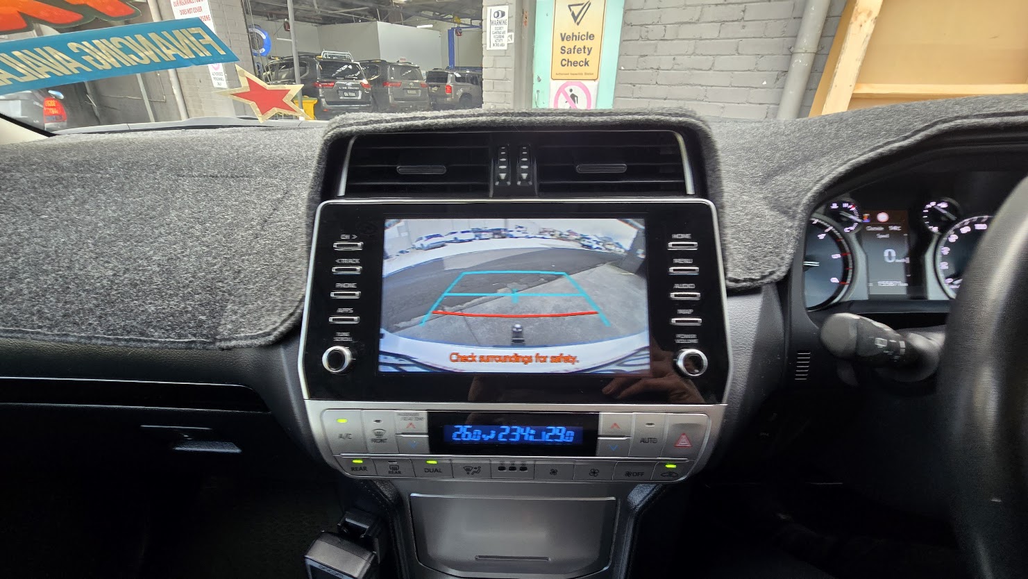 2021 Toyota Prado - Image 21