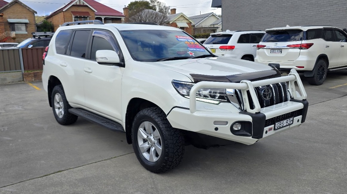 2020 Toyota Prado - Image 3