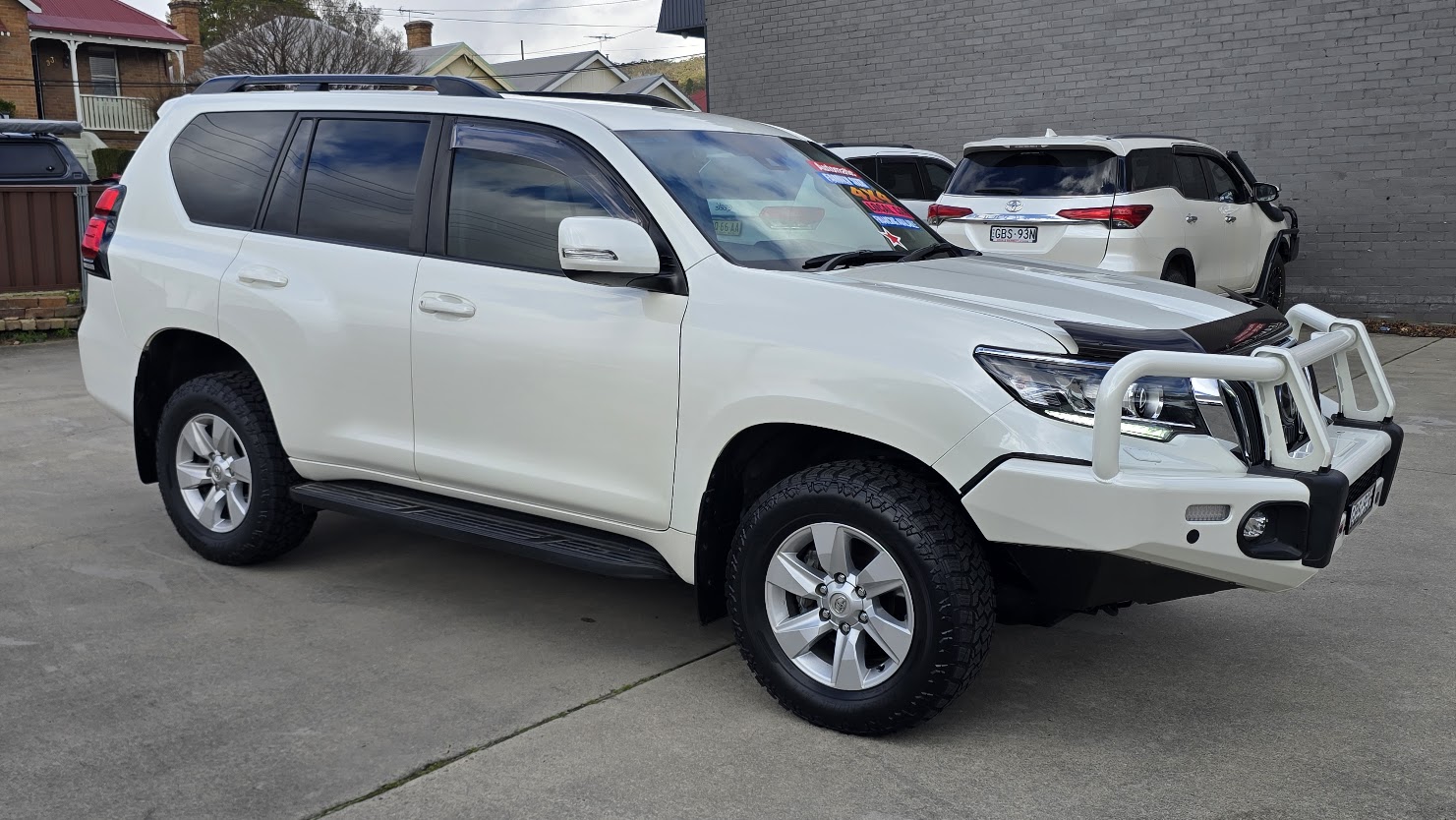 2020 Toyota Prado - Image 6
