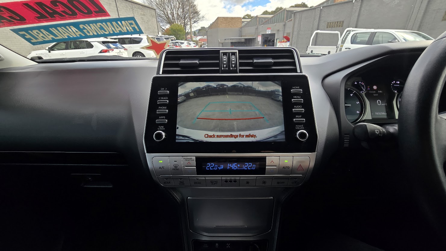 2020 Toyota Prado - Image 25