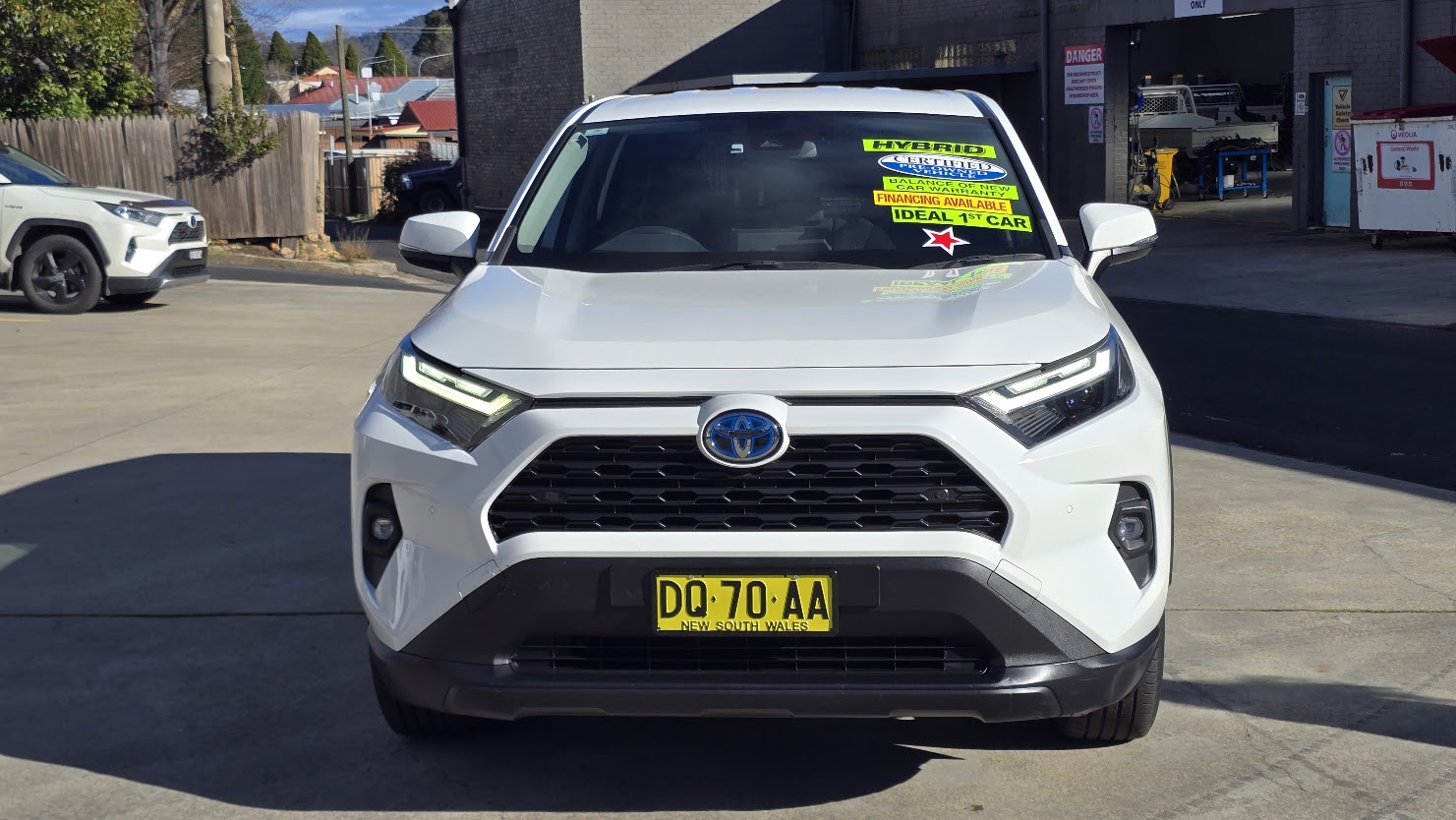 2022 Toyota Rav4 Hybrid - Image 8