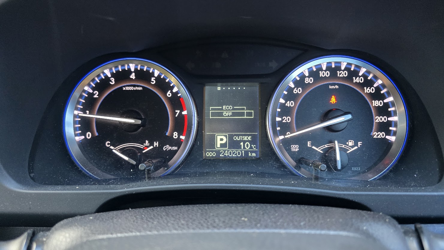 2015 Toyota Kluger - Image 18