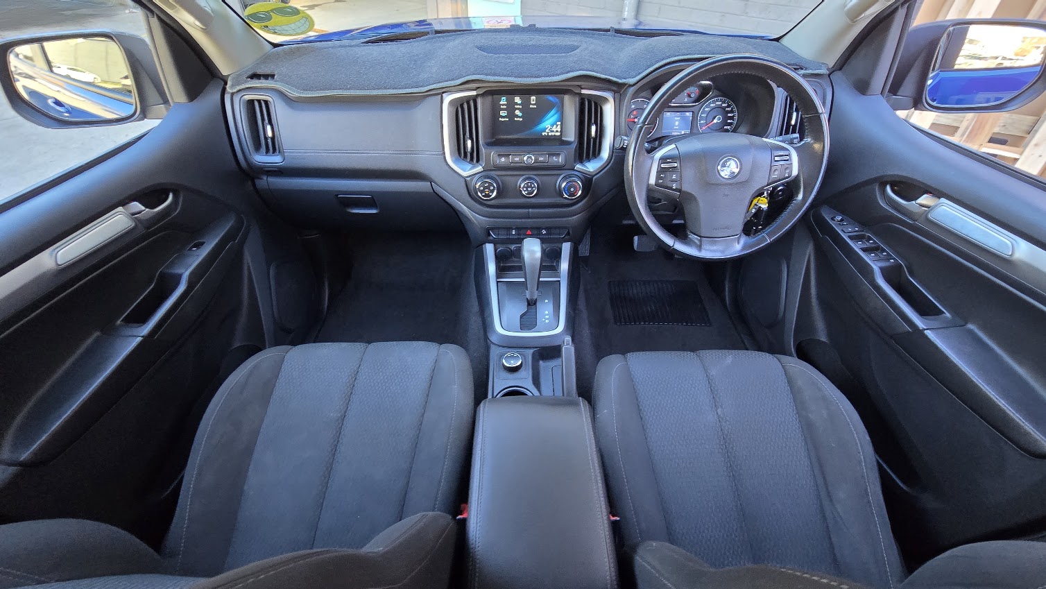 2018 Holden TRAILBLAZER - Image 2