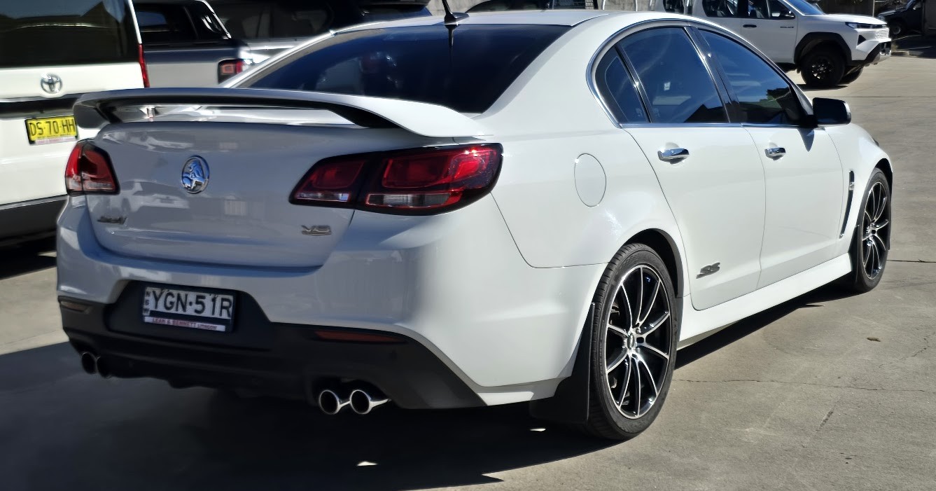 2013 Holden COMMODORE - Image 12