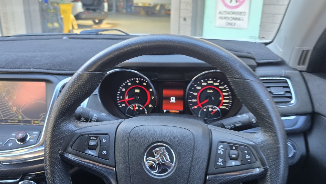 2013 Holden COMMODORE - Image 20
