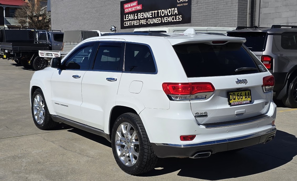 2013 JEEP GRAND CHEROKEE - Image 10