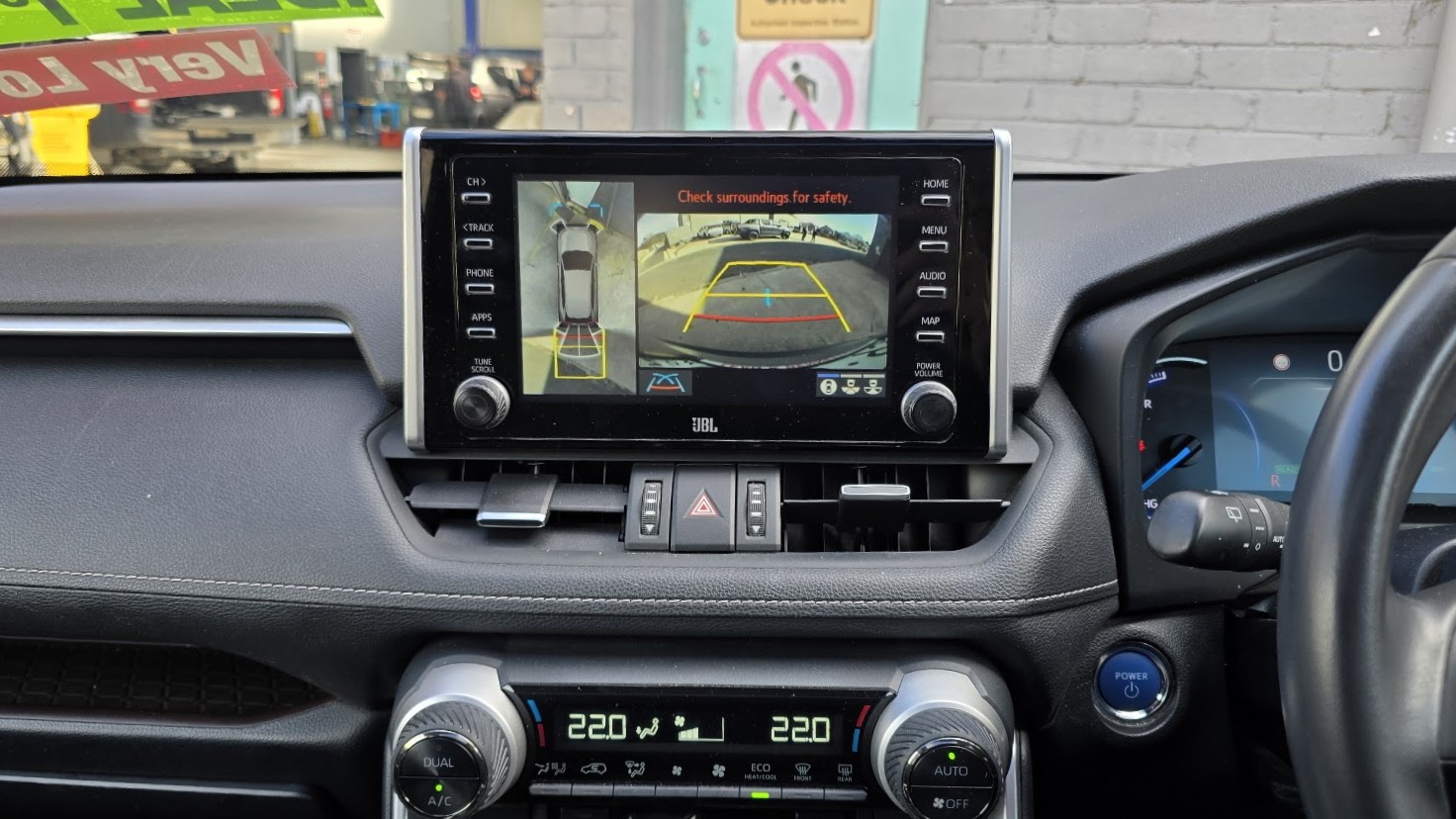 2020 Toyota Rav4 Hybrid - Image 24