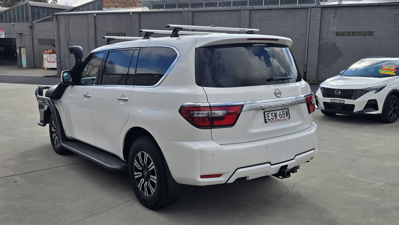 2022 NISSAN PATROL - Image 9