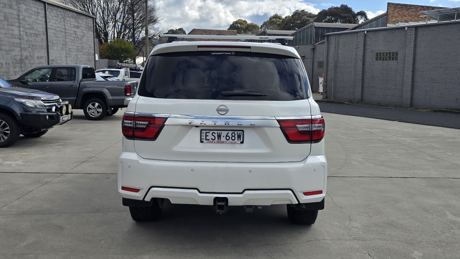 2022 NISSAN PATROL - Image 10