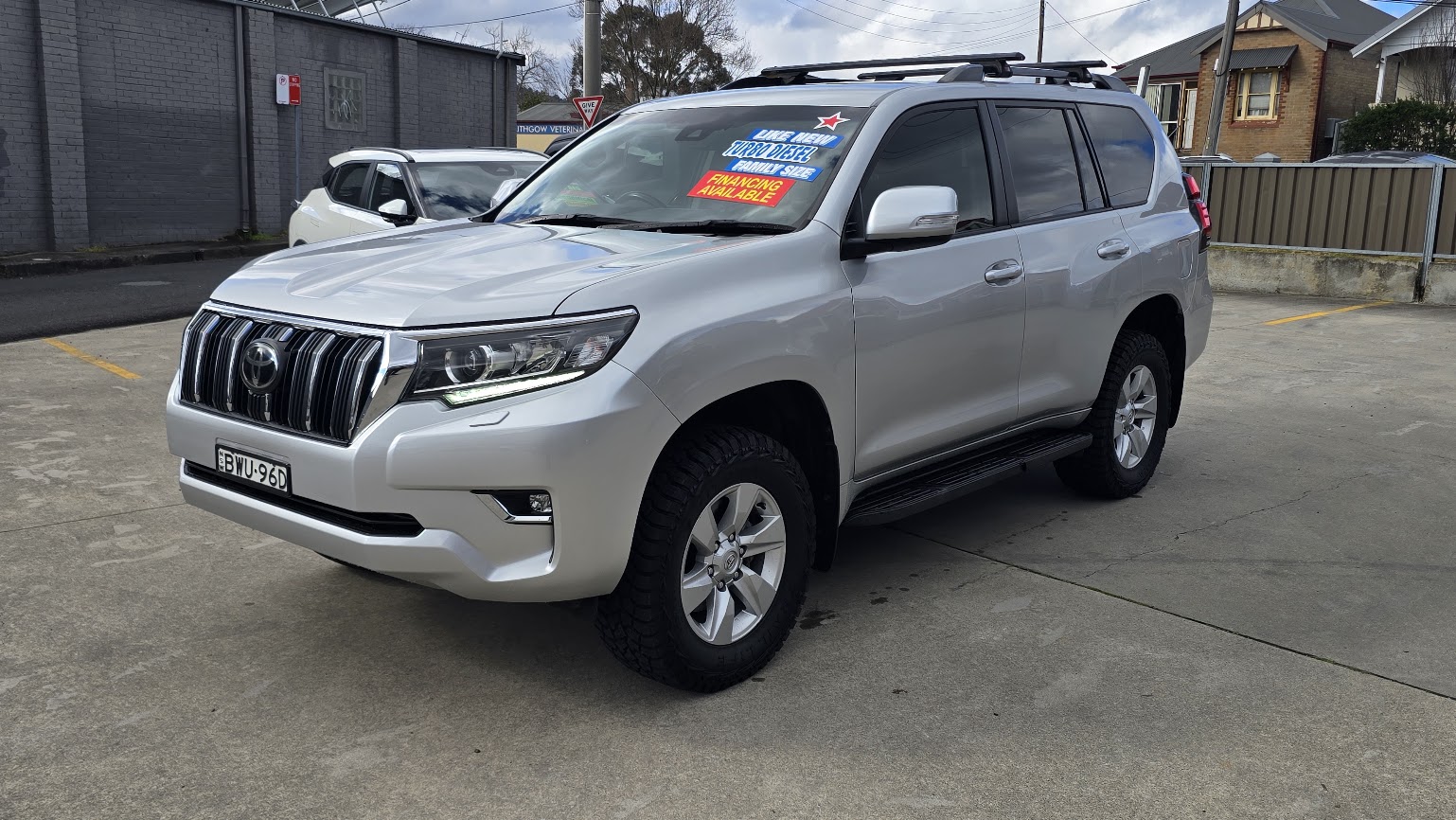 2020 Toyota Prado - Image 8