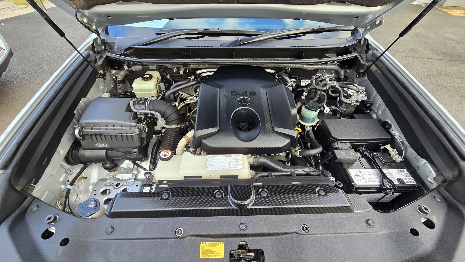 2020 Toyota Prado - Image 24