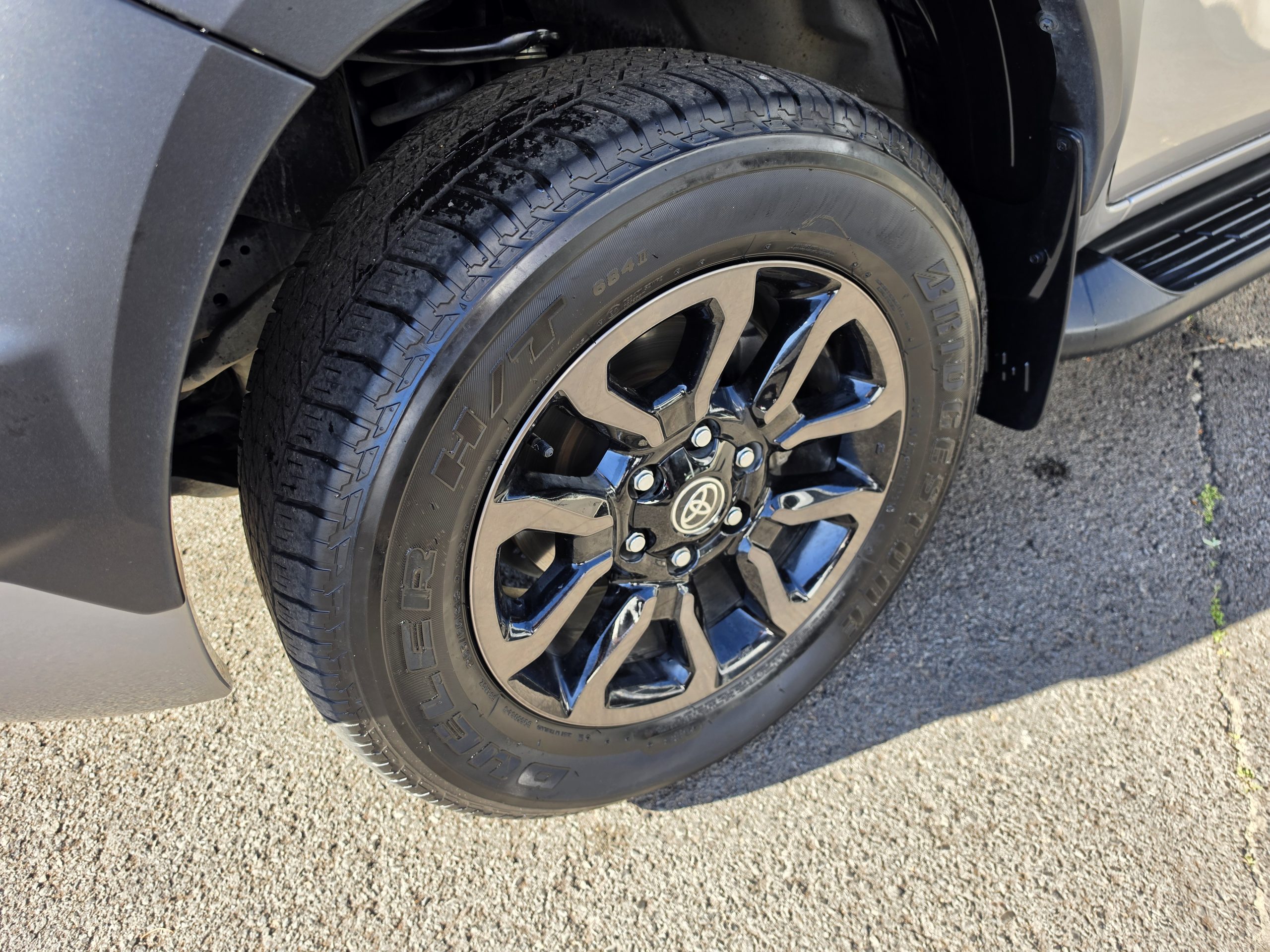2021 Toyota Hilux - Image 17