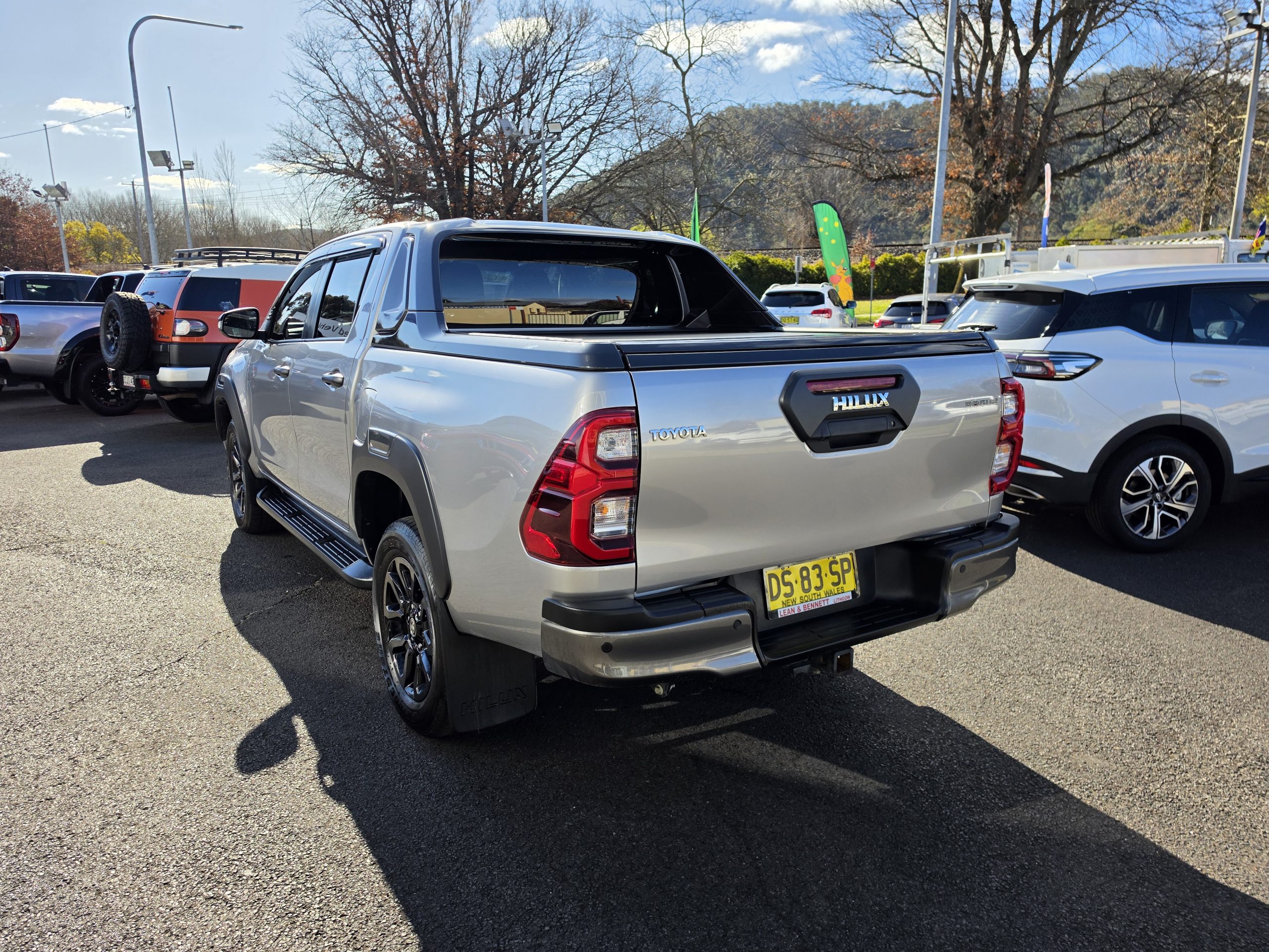 2021 Toyota Hilux - Image 19