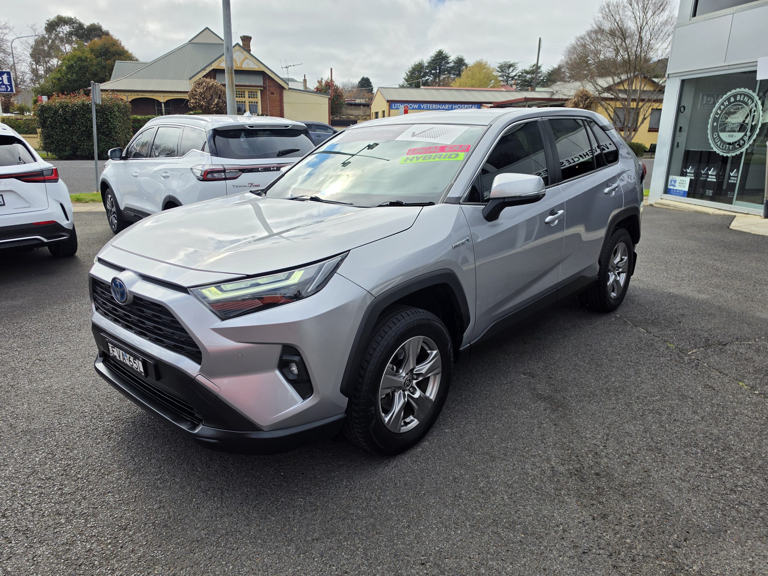 2023 Toyota Rav4 Hybrid - Image 13