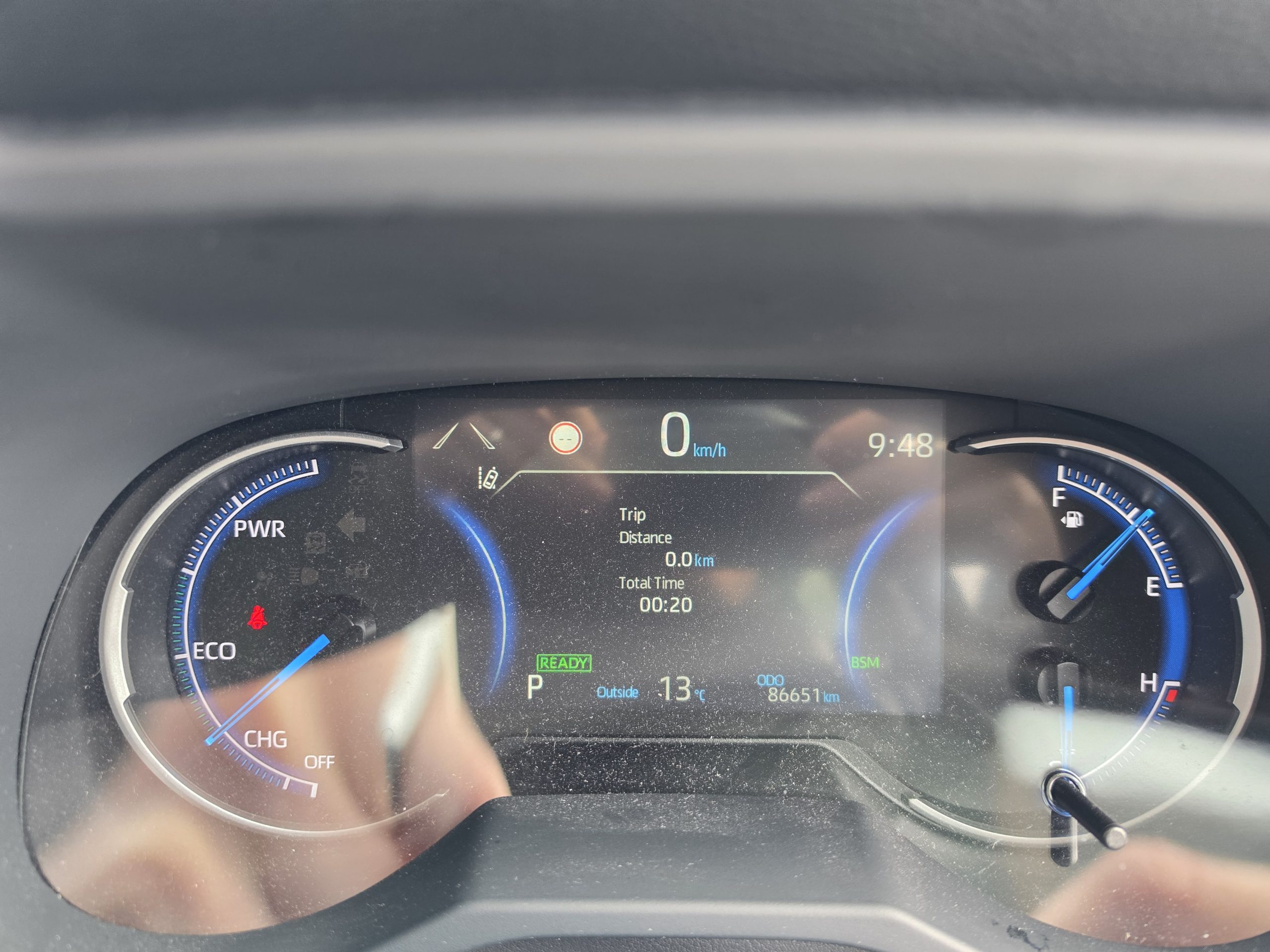 2023 Toyota Rav4 Hybrid - Image 7