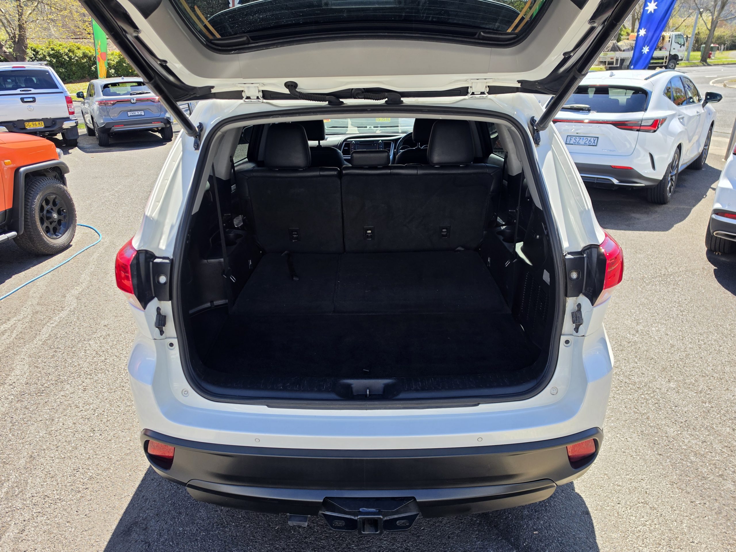 2019 Toyota Kluger - Image 5