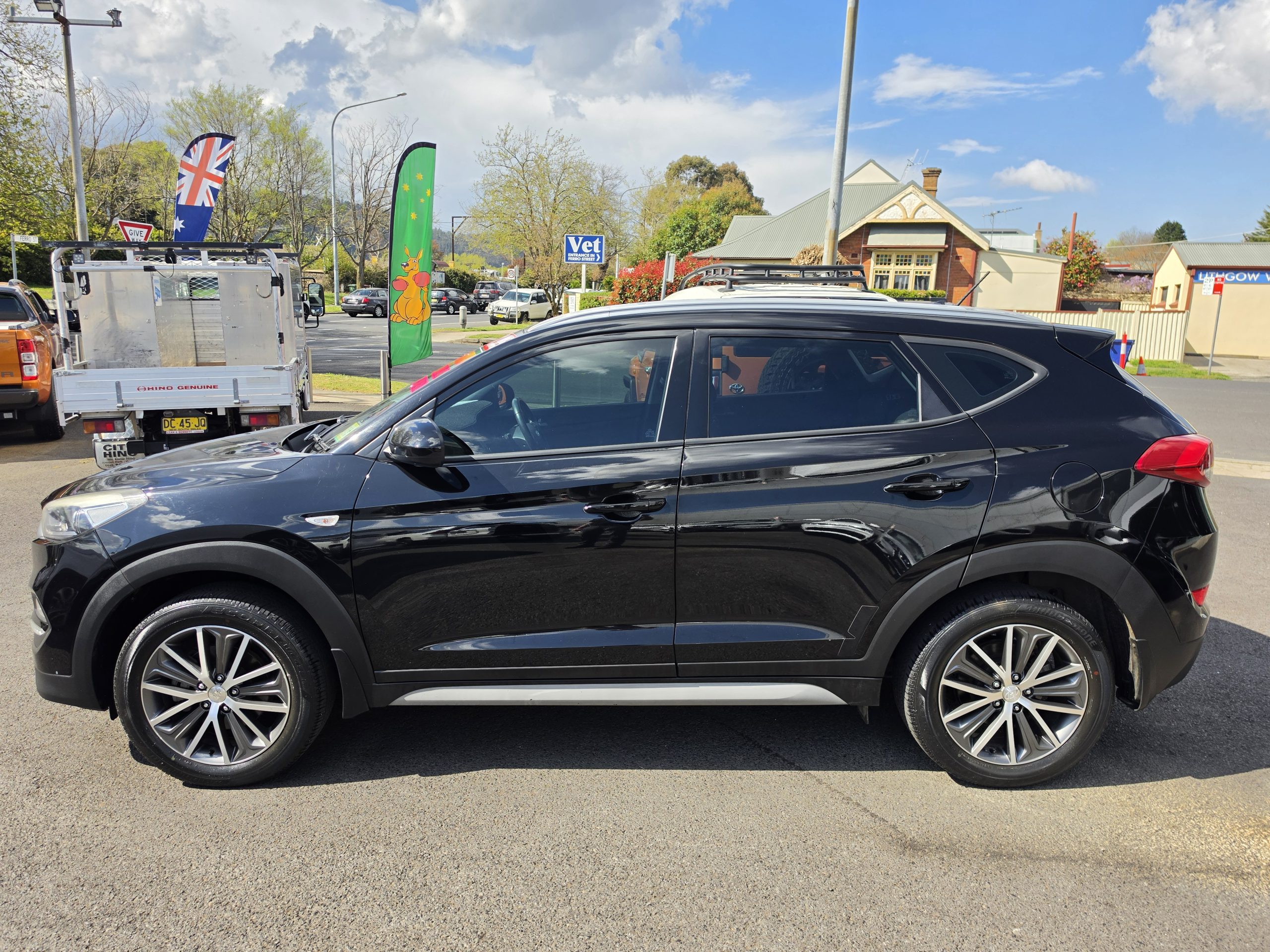 2017 Hyundai TUCSON - Image 16