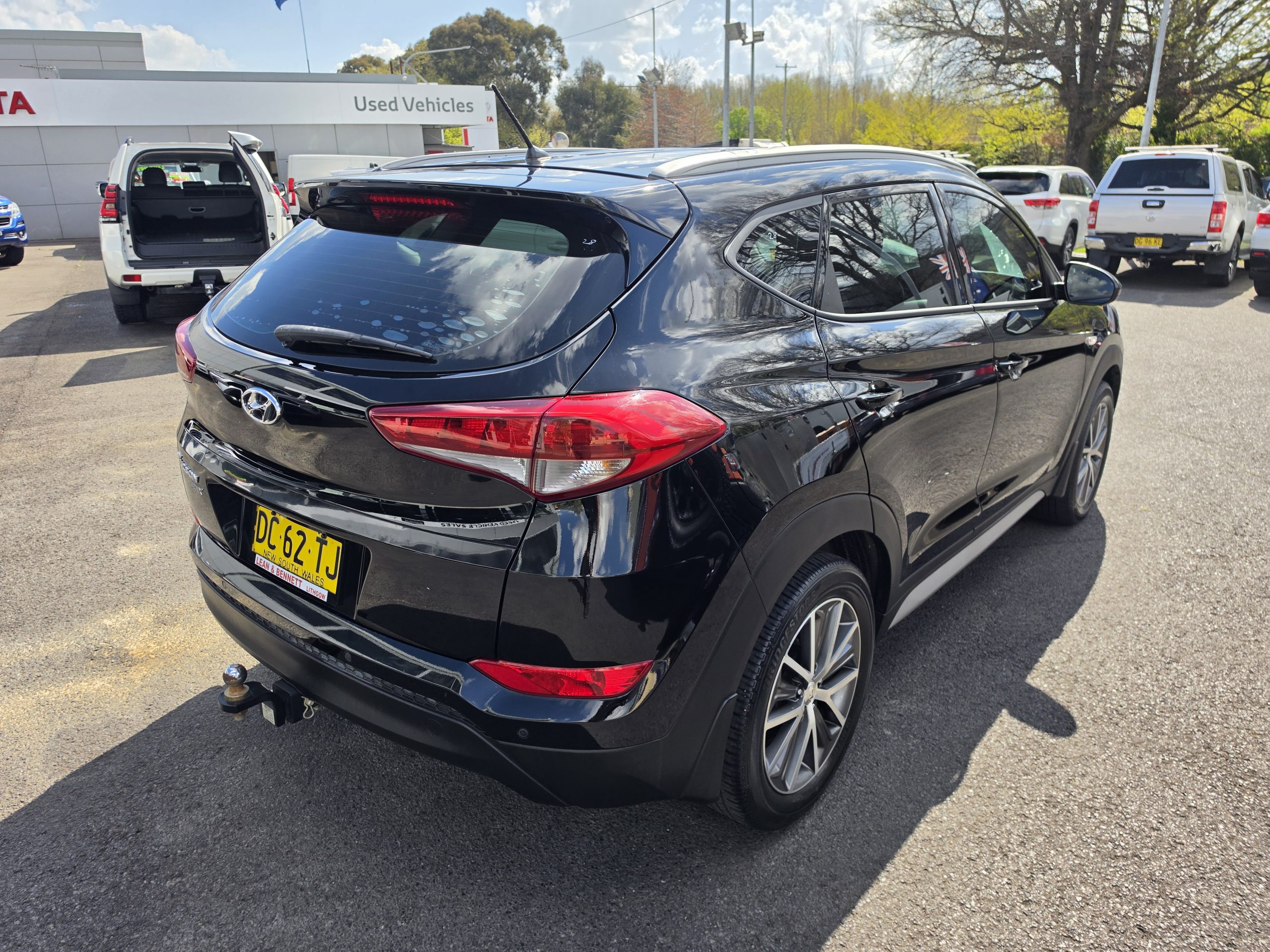 2017 Hyundai TUCSON - Image 2