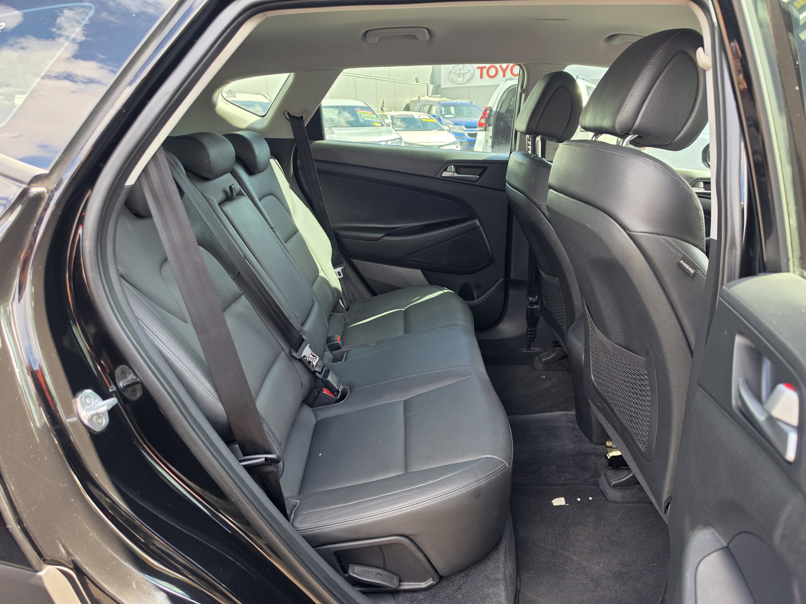 2017 Hyundai TUCSON - Image 5