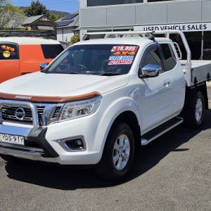 2015 NISSAN NAVARA