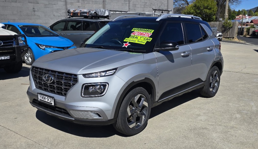 2020 Hyundai VENUE - Image 4