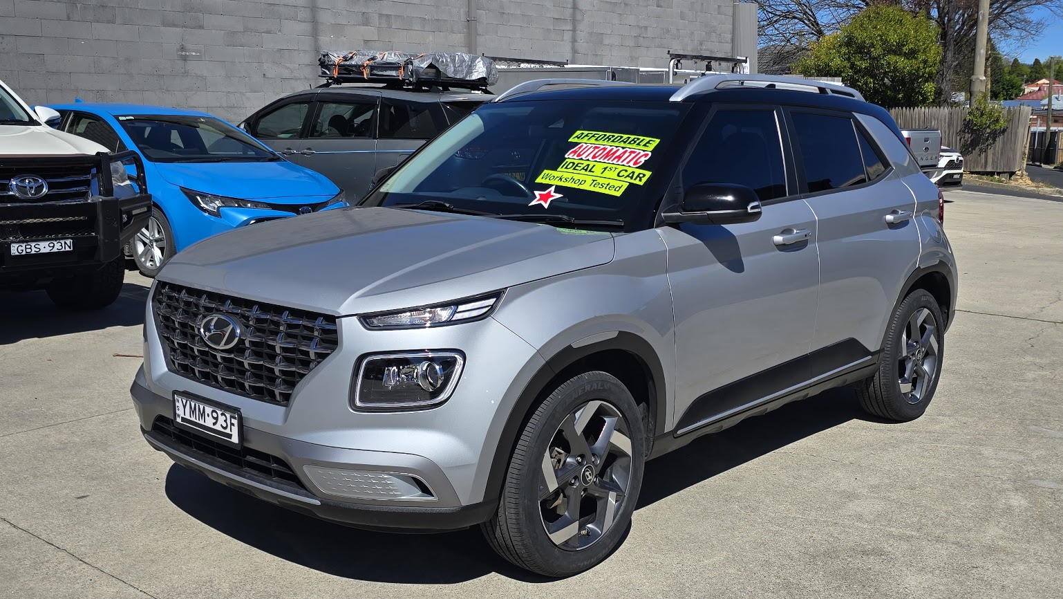 2020 Hyundai VENUE - Image 5