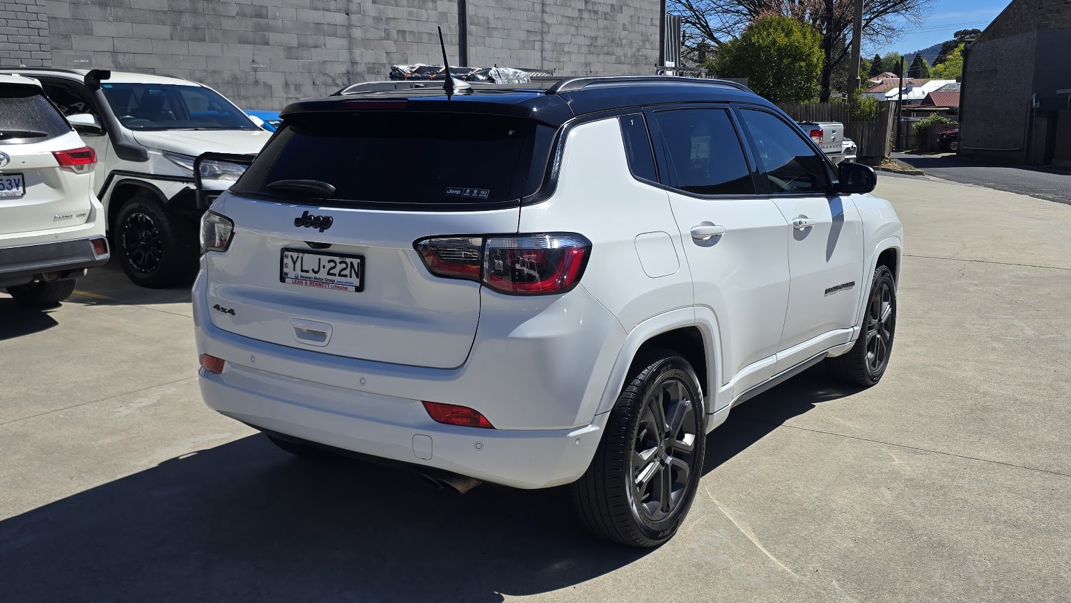 2021 JEEP COMPASS - Image 11