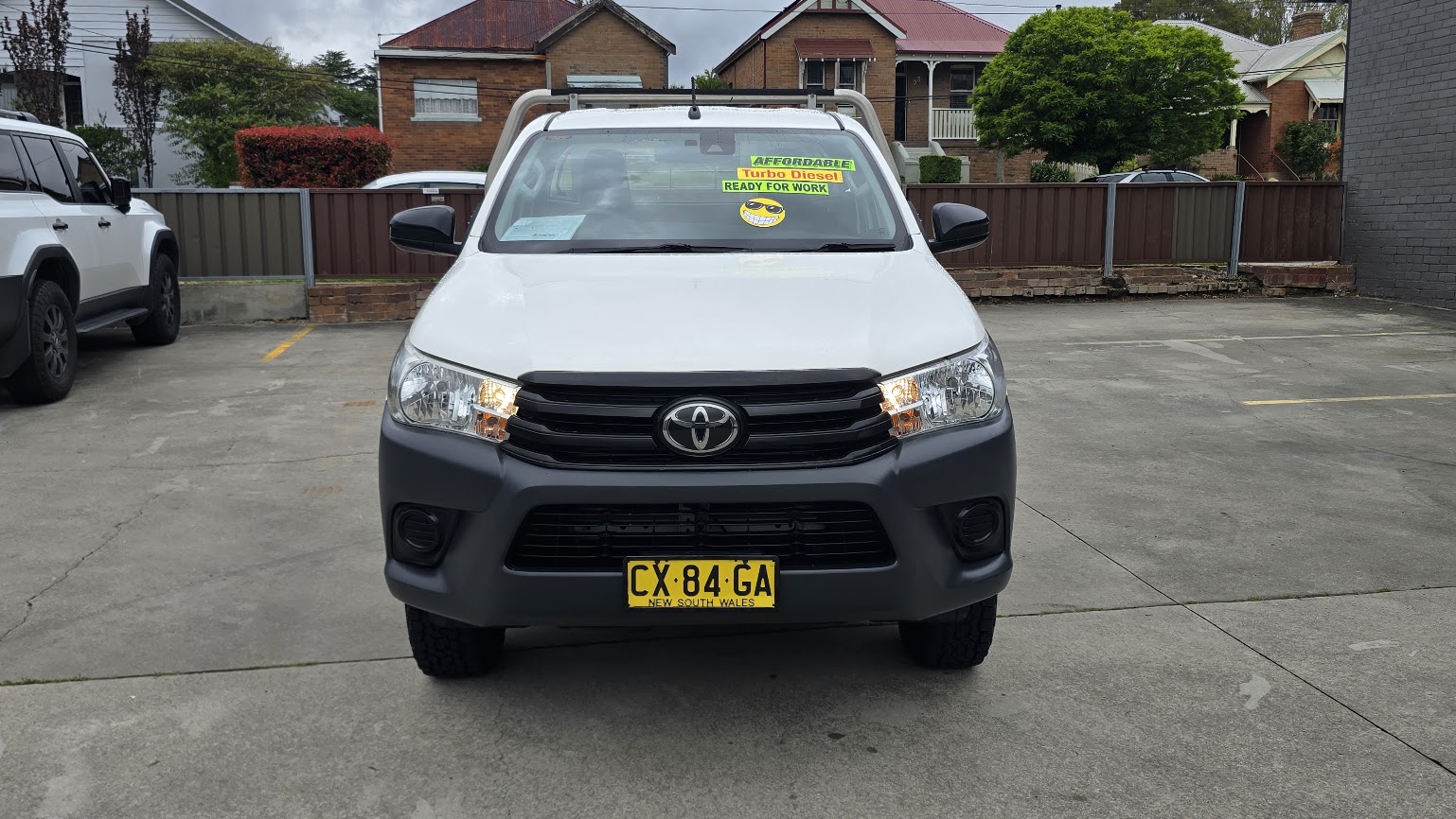 2020 Toyota Hilux - Image 7