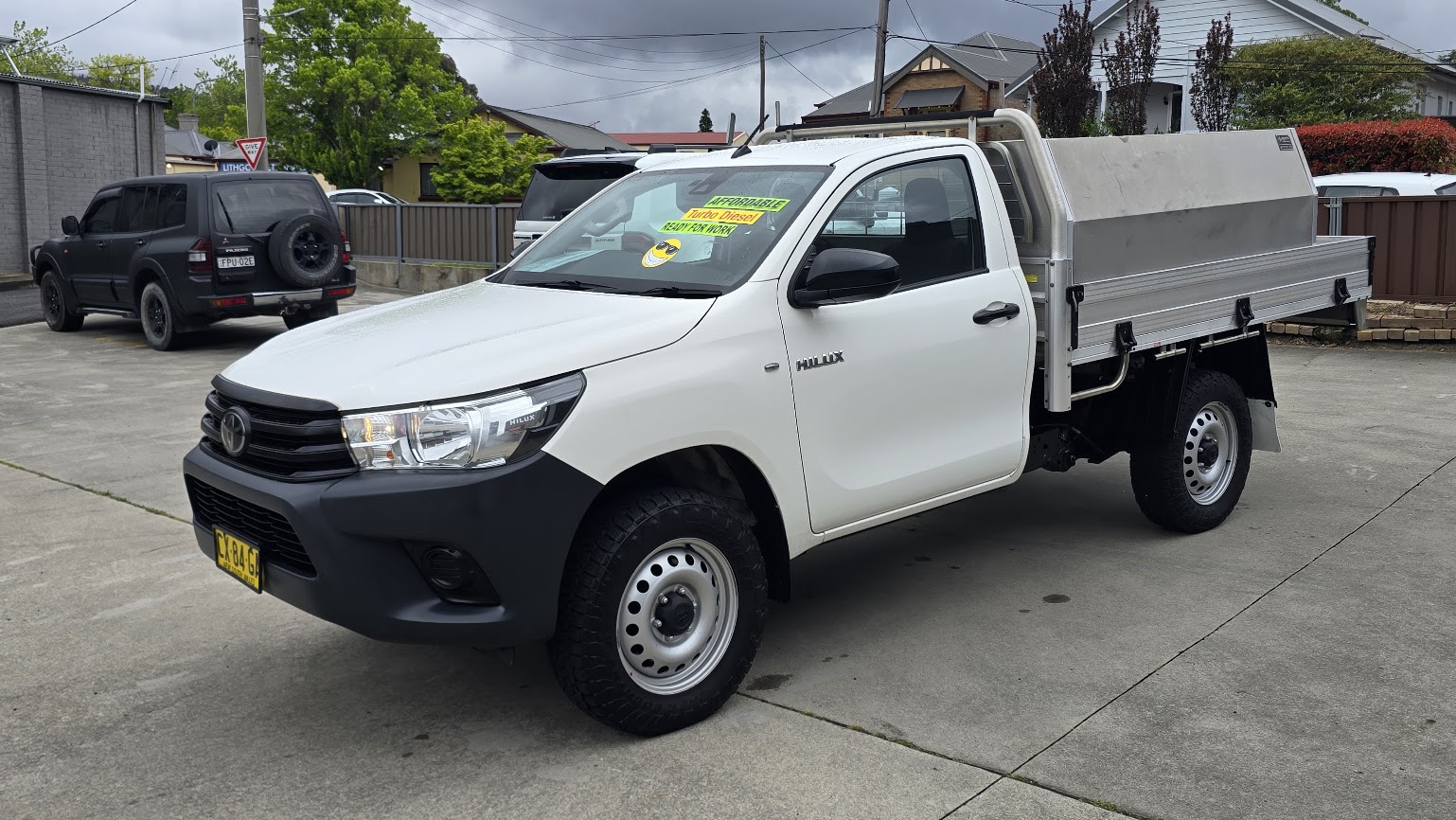 2020 Toyota Hilux - Image 10