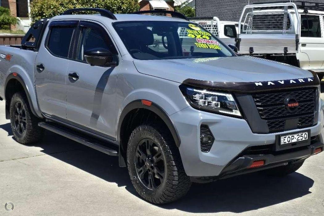 2021 NISSAN NAVARA - Image 9