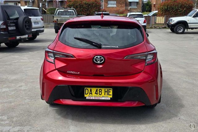 2021 Toyota Corolla - Image 11